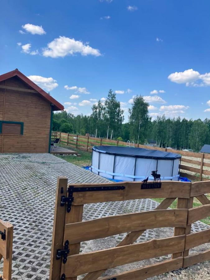 Zielona Chatka Nad Sapina Pozezdrze Exteriér fotografie