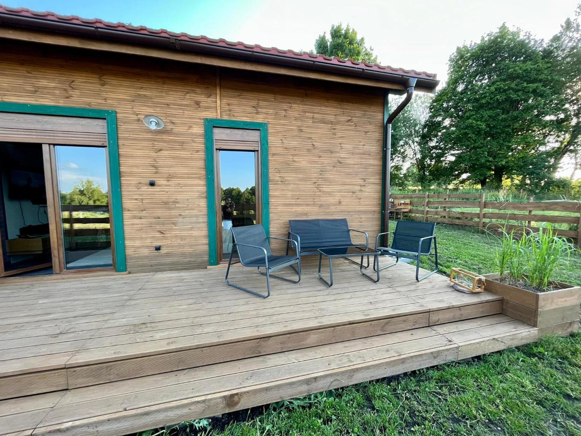 Zielona Chatka Nad Sapina Pozezdrze Exteriér fotografie